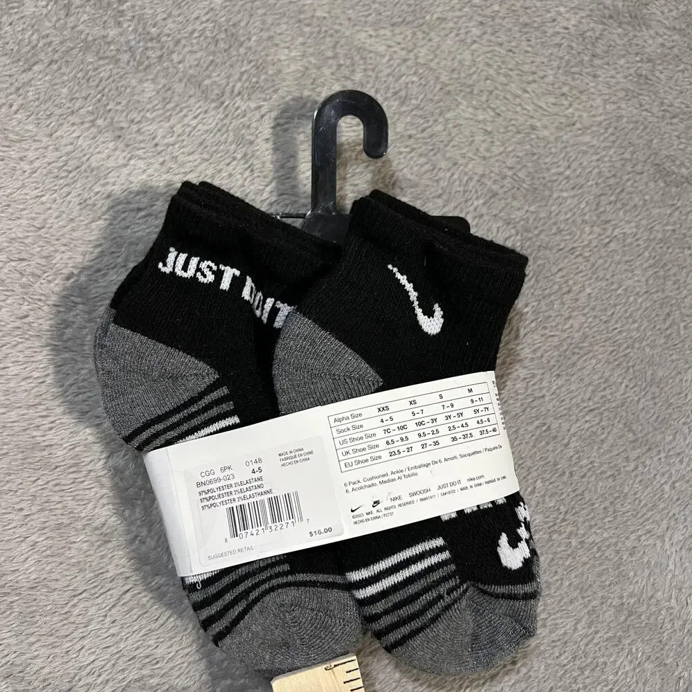 Nike Socks Youth 7C-10C Black Gray Cushioned Ankle 6 Pack Just Do It No Show